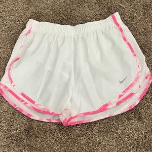 Nike dryfit shorts. Size L. No rips/tears/stains. Only worn a handful of times.